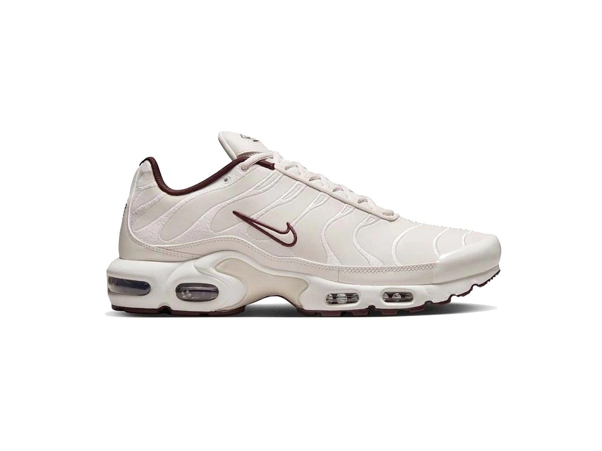 Nike Air Max Plus PRM Phantom Burgundy Crush
