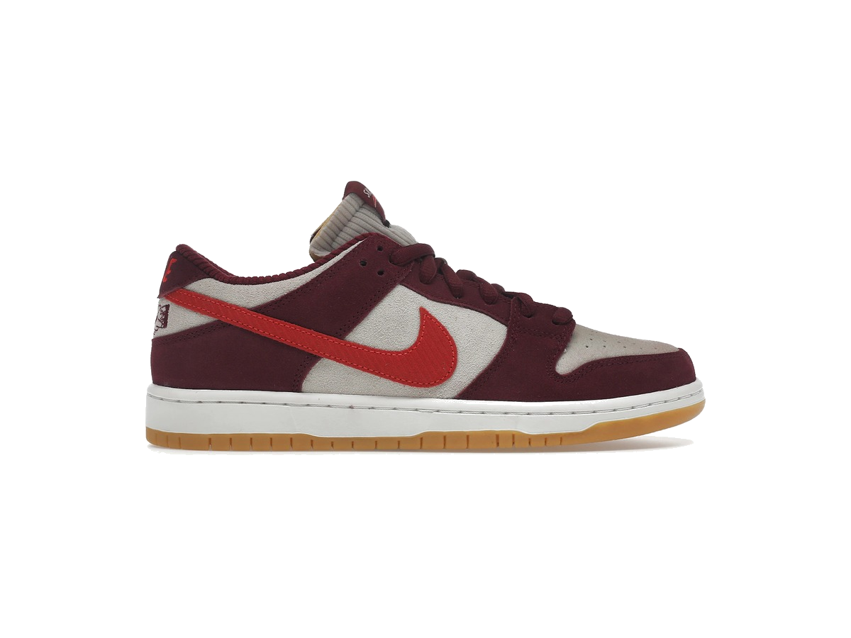 Nike SB Dunk Low Skate Like a Girl