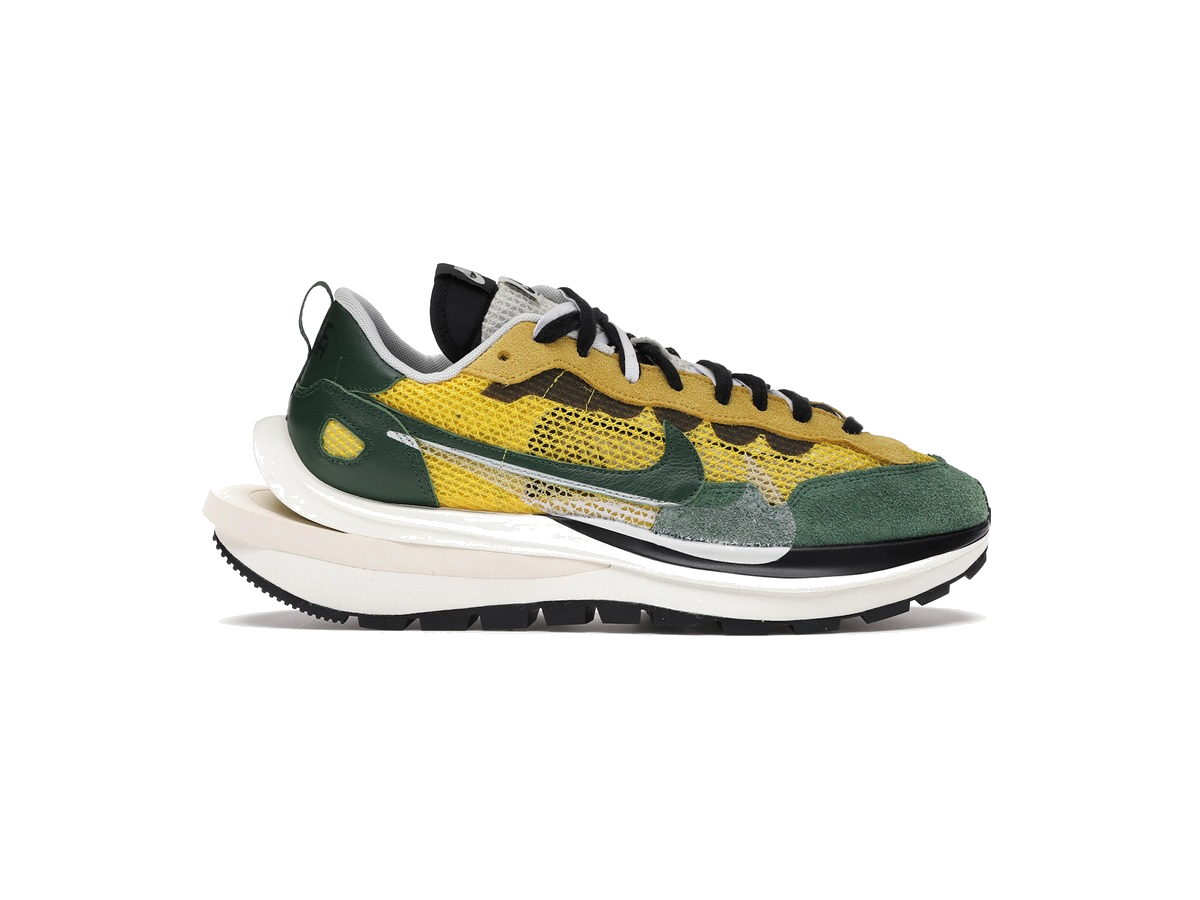 Nike Vaporwaffle sacai Tour Yellow Stadium Green