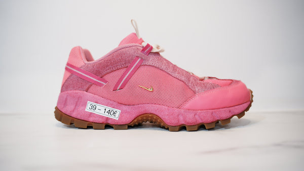 Nike Air Humara LX Jacquemus Pink