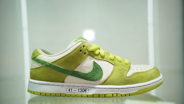 Nike SB Dunk Low Green Apple