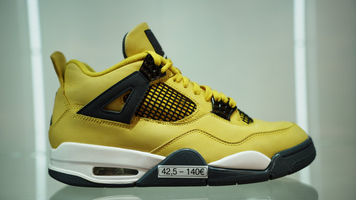 Jordan 4 Retro Lightning (2021)