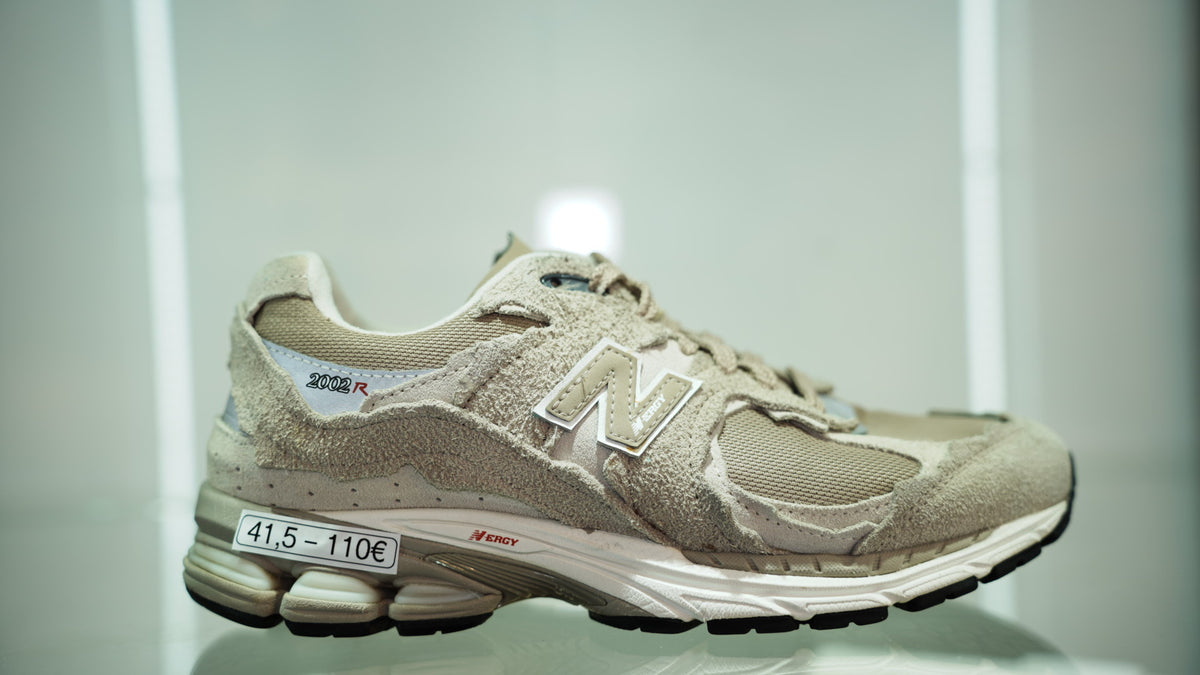 New Balance 2002R Protection Pack Driftwood
