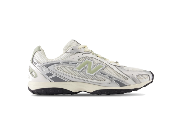 New Balance 204L Silver Metallic Sage Green