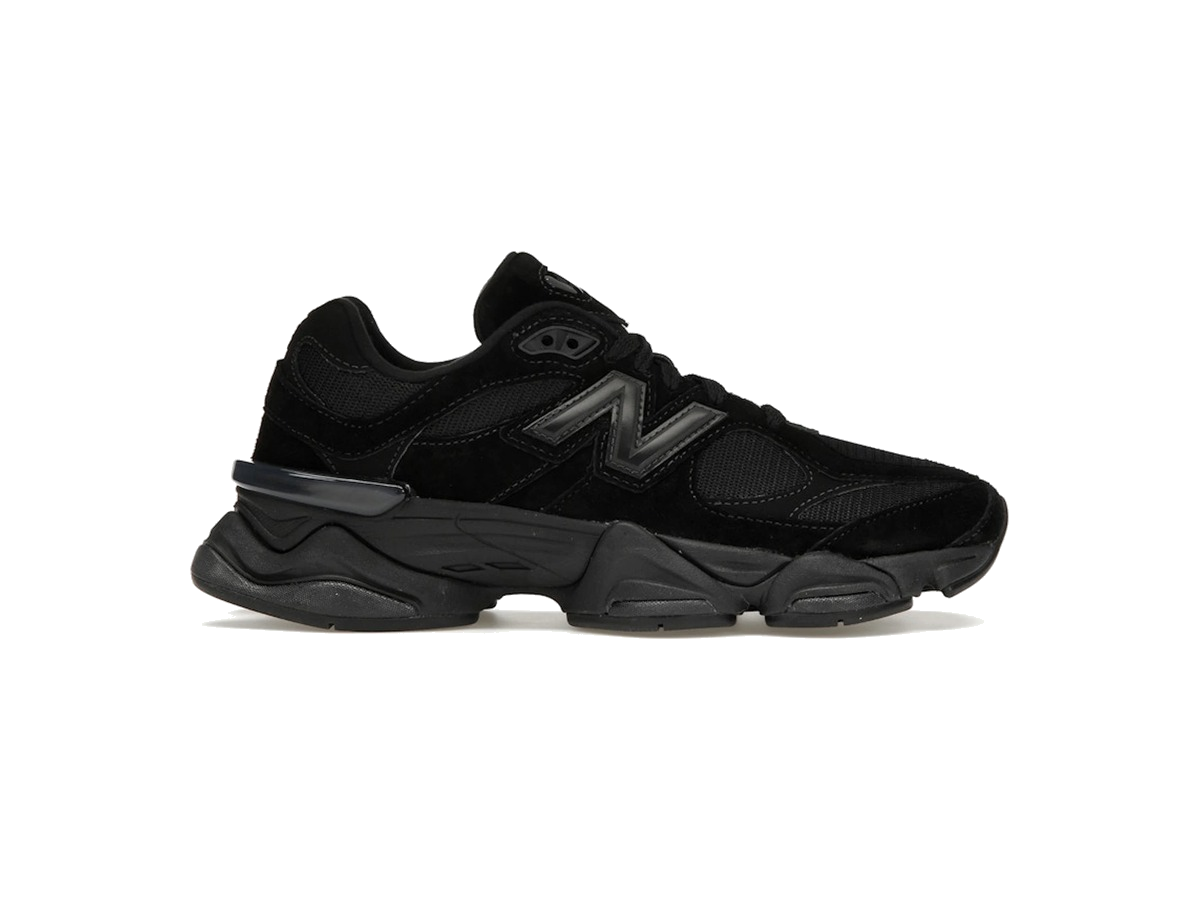 New Balance 9060 Triple Black