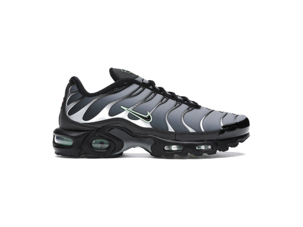 Nike Air Max Plus Black Particle Grey Vapour Green