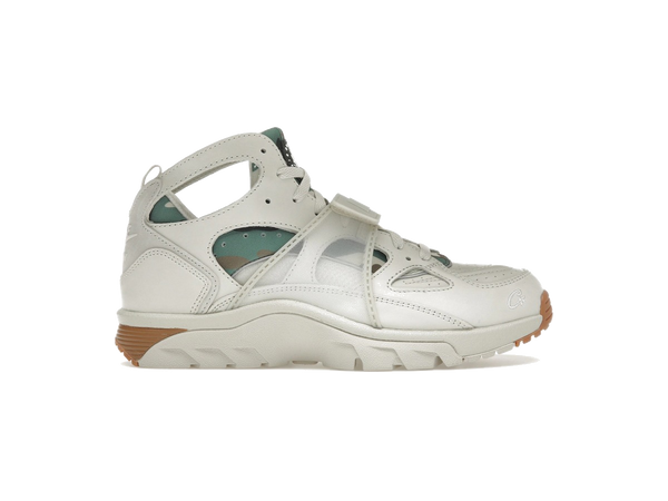 Nike Air Trainer Huarache Corteiz Light Bone