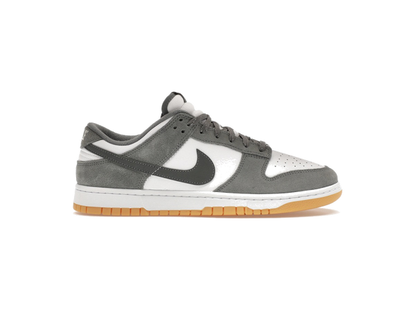 Nike Dunk Low Smoke Grey Gum 3M Swoosh