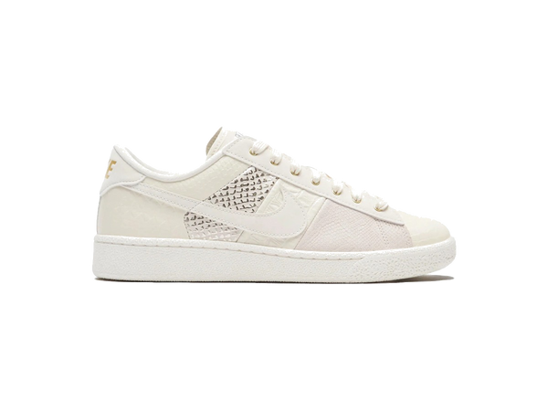 Nike Tennis Classic CS PRM WTCH BND Pale Ivory