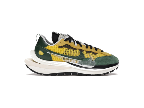 Nike Vaporwaffle sacai Tour Yellow Stadium Green