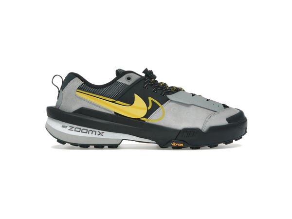 Nike Zegamadome SP sacai Matte Silver Yellow