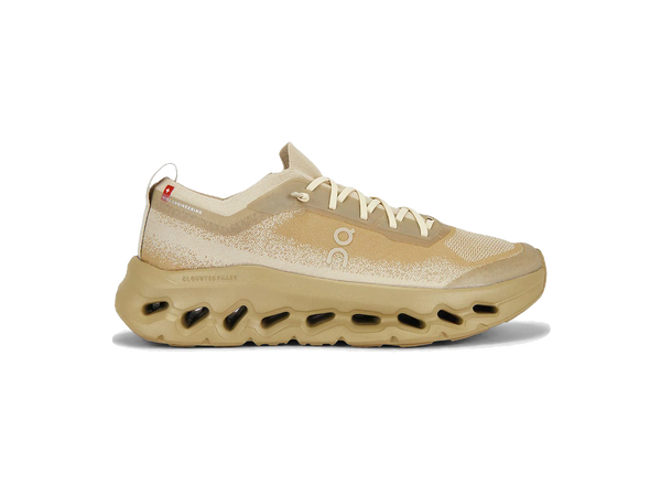On Running Cloudtilt Moon Zendaya Winter Kasha