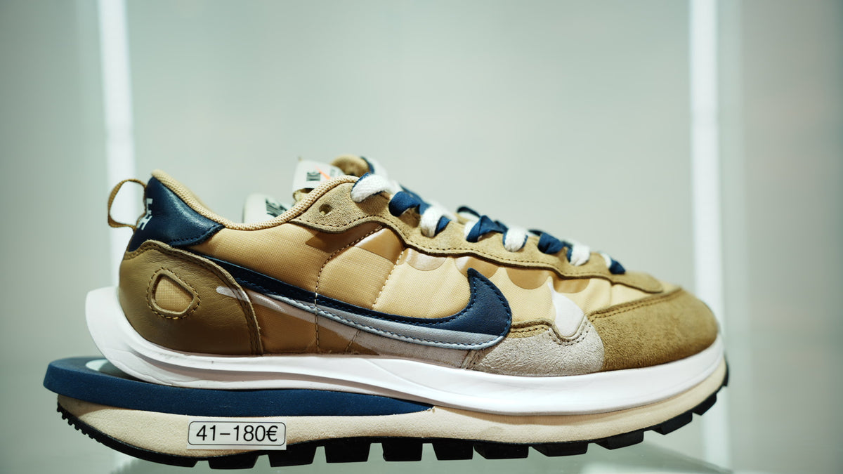 Nike Vaporwaffle sacai Sesame Blue Void