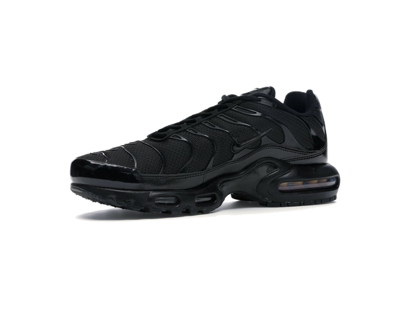 Nike Air Max Plus Triple Black