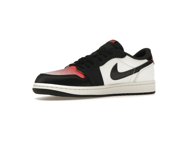 Jordan 1 Retro Low OG PSG Paris Saint-Germain