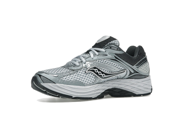 Saucony ProGrid Omni 9 Microchip