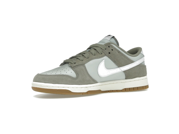 Nike Dunk Low Retro SE Light Silver Light Army Sail White