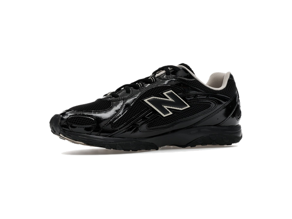 New Balance 204L Black Timberwolf