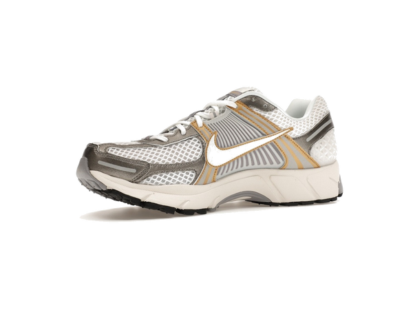 Nike Zoom Vomero 5 Platinum Tint Metallic Gold
