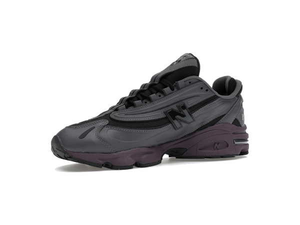 New Balance 1000 Magnet Plum Brown