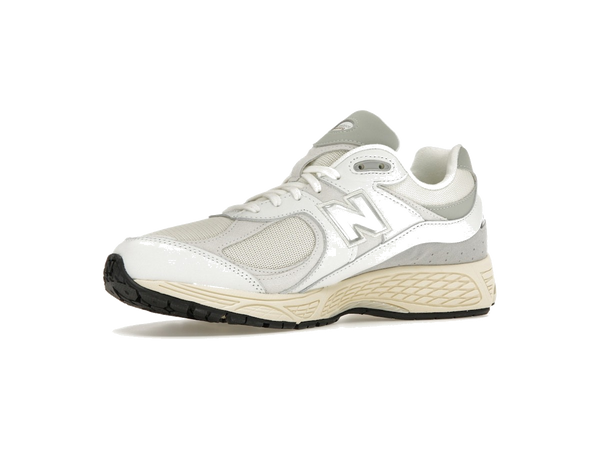 New Balance 2002R White Gold