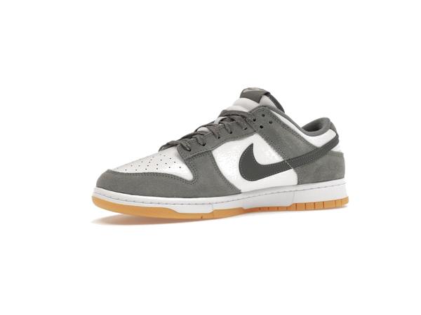Nike Dunk Low Smoke Grey Gum 3M Swoosh