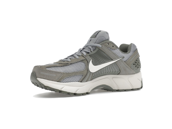 Nike Zoom Vomero 5 Dark Stucco
