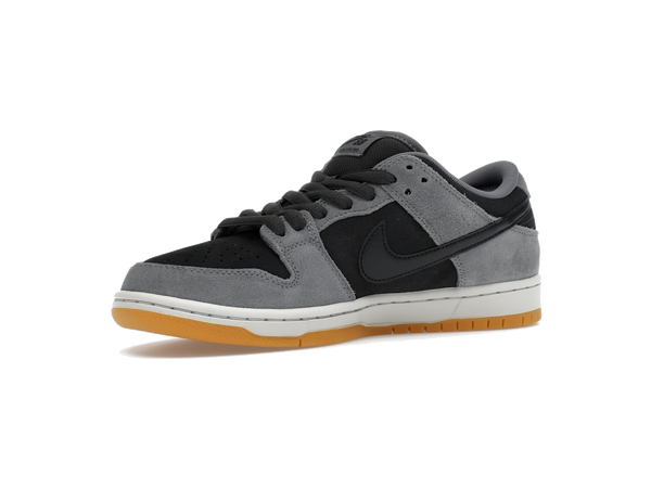 Nike SB Dunk Low Dark Smoke Grey