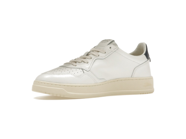 Autry Medalist Leather Low White Dark Blue
