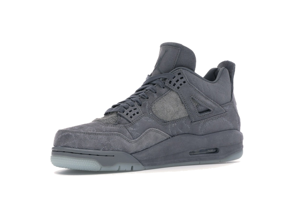 Jordan 4 Retro Kaws