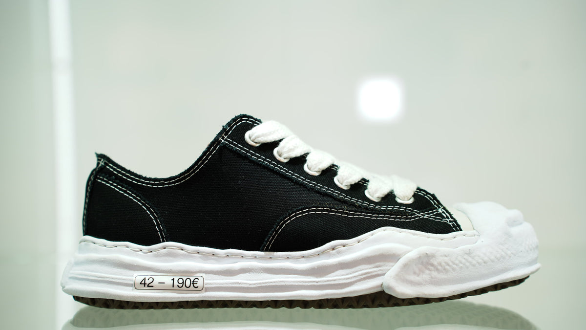 Maison Mihara Yasuhiro Hank OG Sole Canvas Low